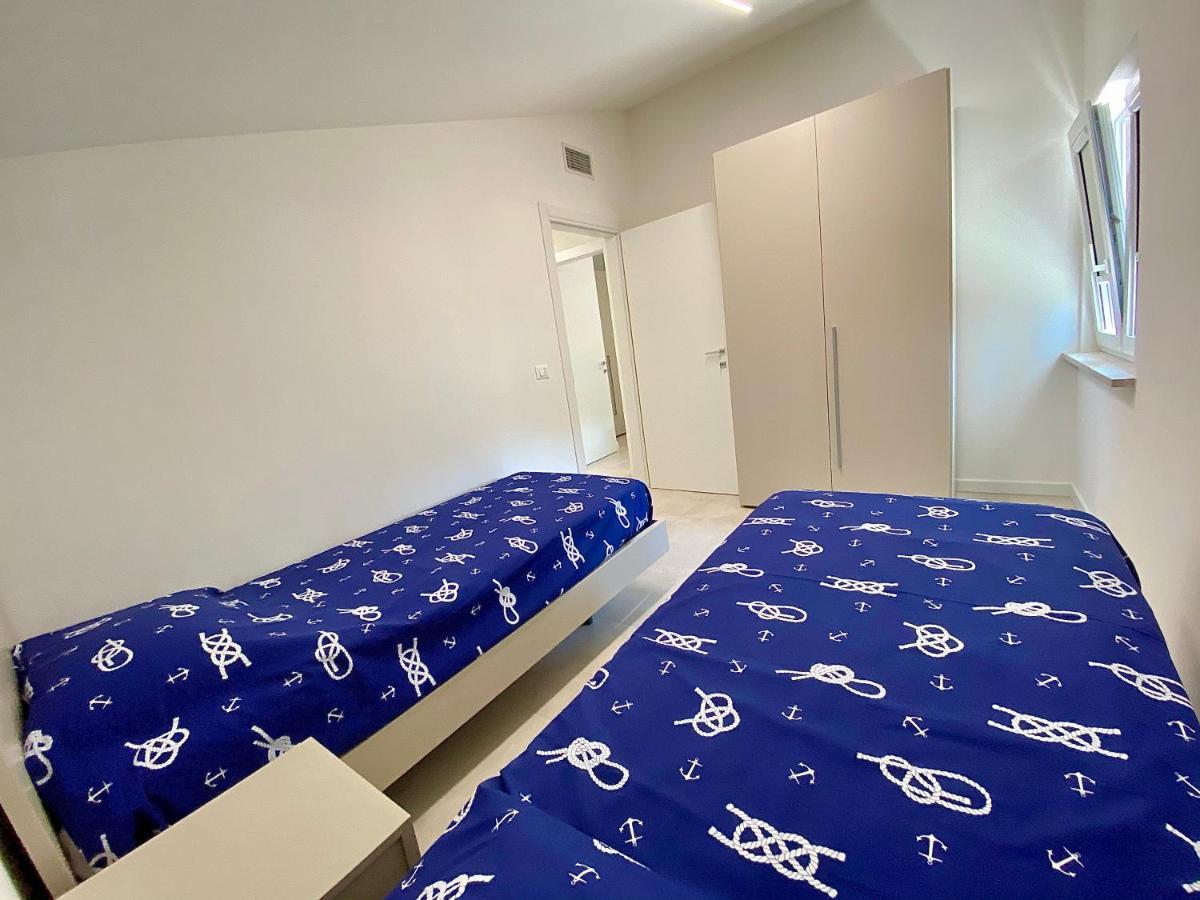 Em Apartments Lignano Sabbiadoro Exterior photo